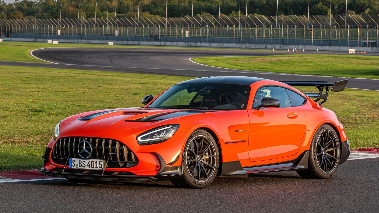 Τέλος εποχής στη Mercedes, σε νέο Όμιλο AMG, Maybach και G-Class!