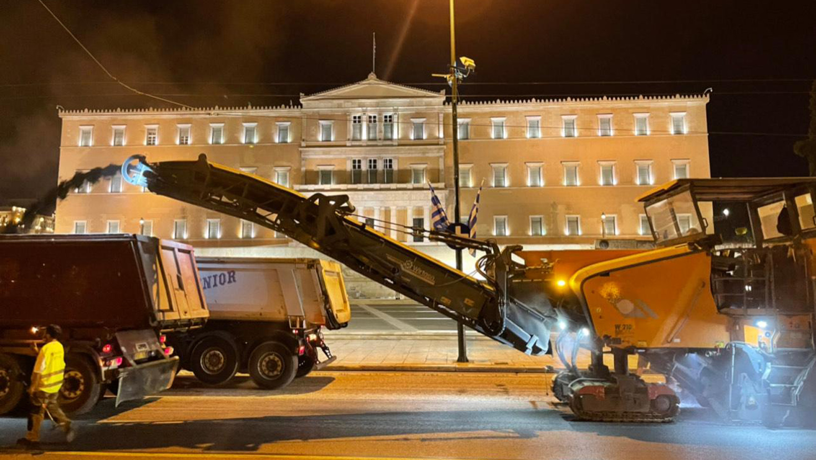Rally Acropolis: Νέα άσφαλτο στο Σύνταγμα για την υπερειδική 