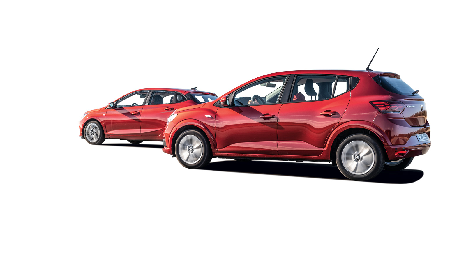 Συγκρίνουμε Dacia Sandero TCe με Hyundai i20 T-GDI
