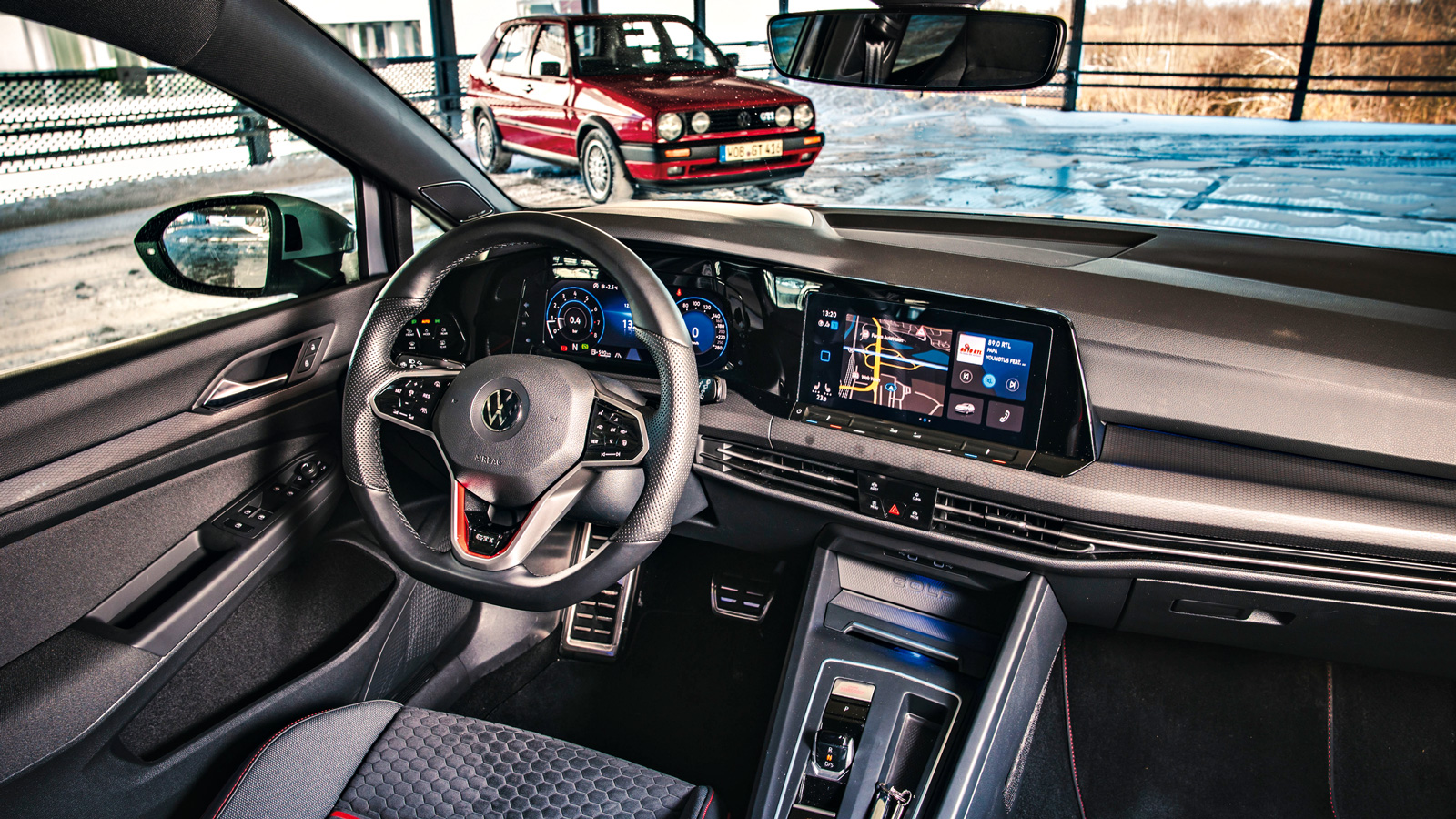 Συγκρίνουμε VW Gοlf II GTI με VW Golf 8 Gti Clubsport