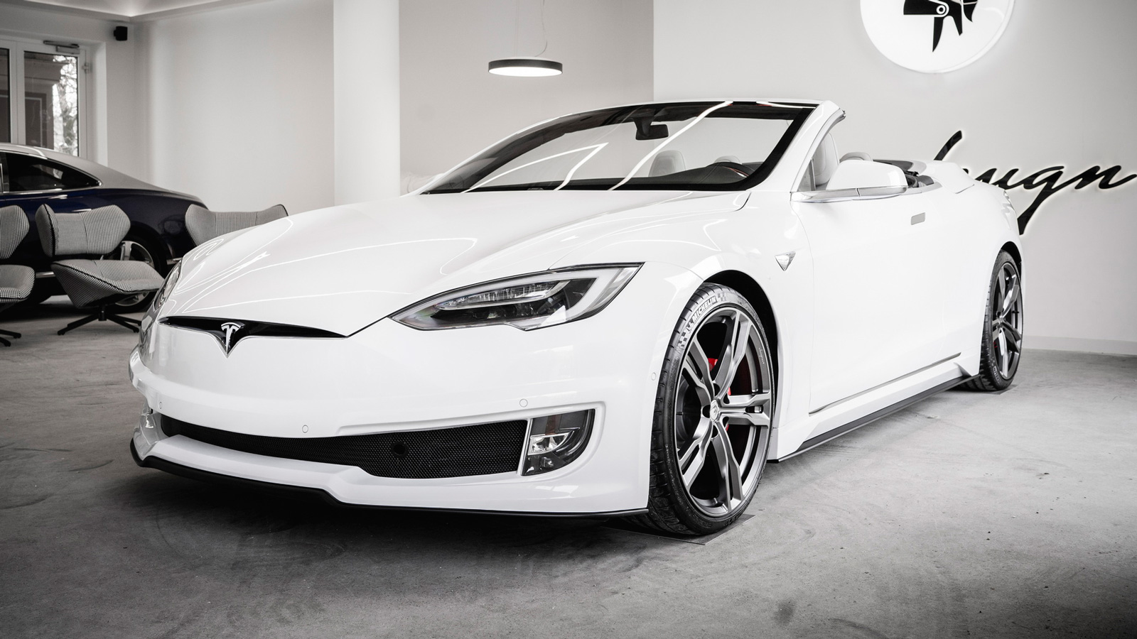 Tesla Model S cabrio από την Ares Design
