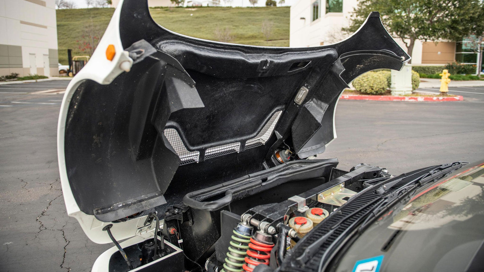 Στο σφυρί ένα υπερσπάνιο Ford RS200 600 ίππων