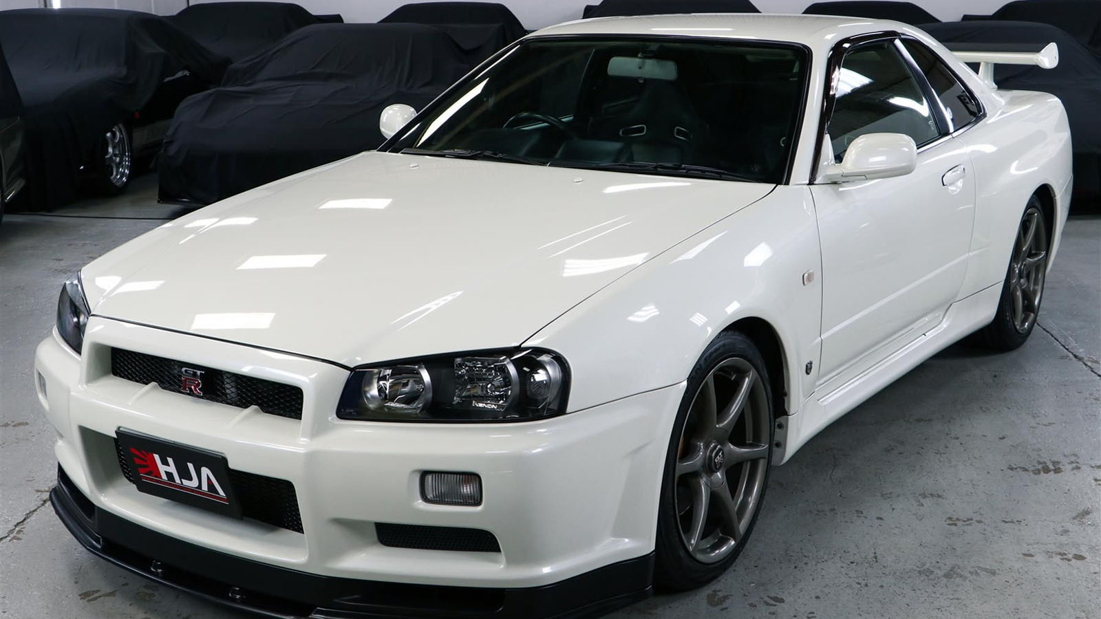 Το προηγούμενο μοντέλο είχε κερδίσει τον απανταχού σεβασμό, με φήμες να μιλάνε για πάνω από 50 άλογα κρυμμένα πίσω από την συμφωνία κυρίων των 278 ίππ