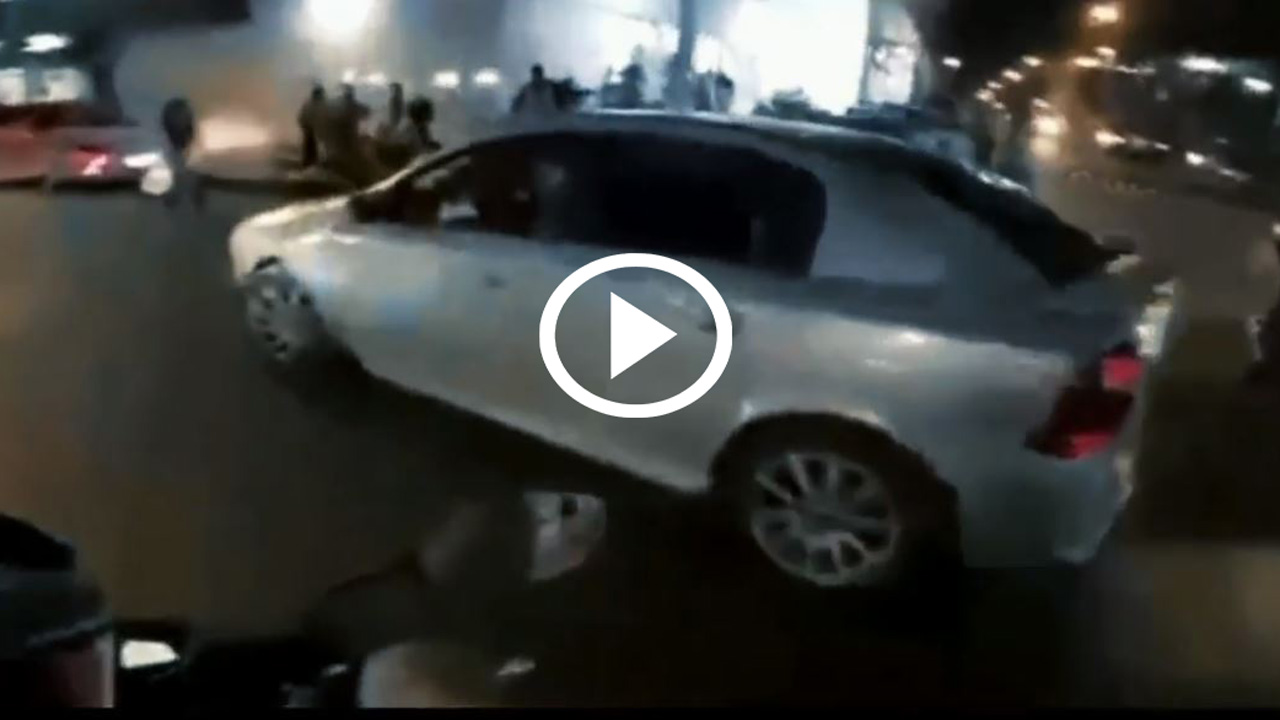 Μοτοσικλετιστής πυροβολήθηκε στην πλάτη για έναν καθρέφτη [video]