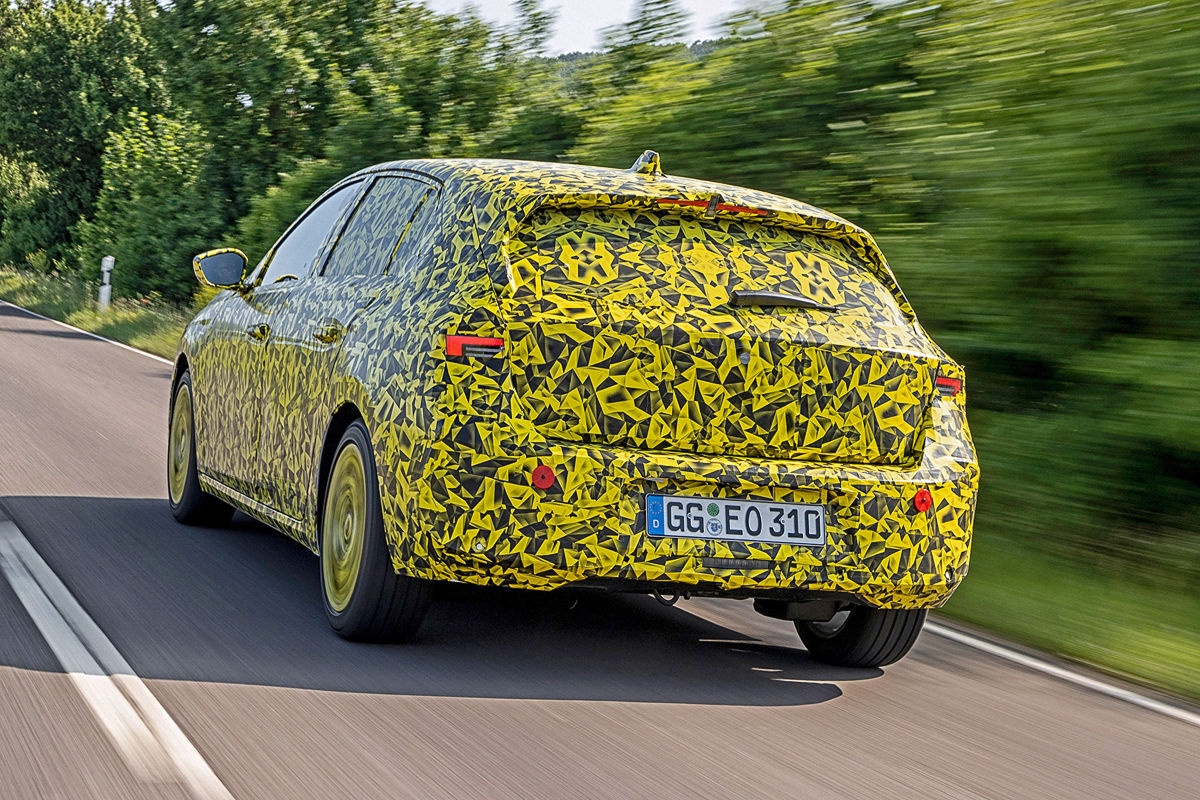 Οδηγούμε το πρωτότυπο Opel Astra που θα αφήσει εποχή