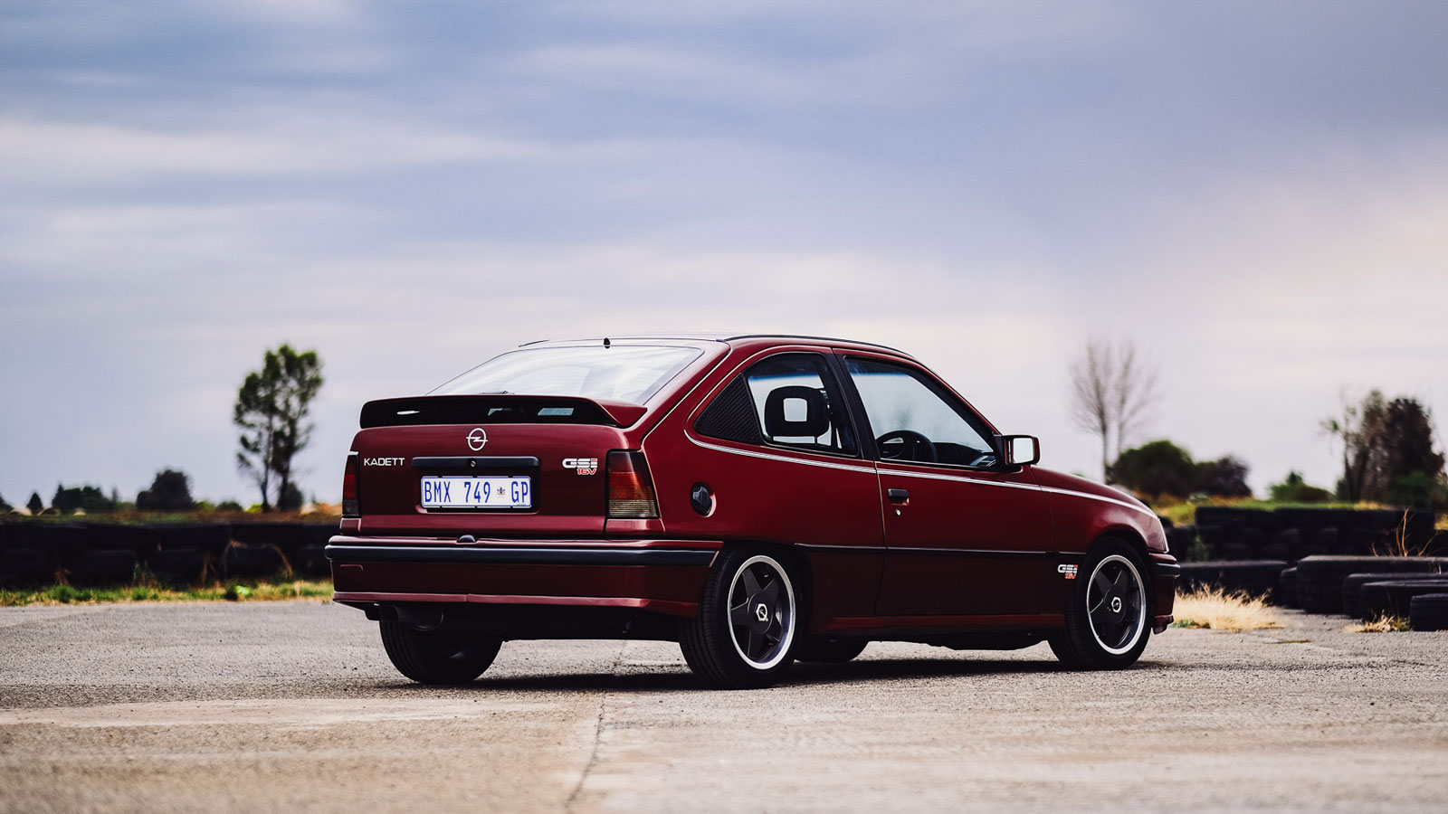 Opel Kadett  Superboss: Όταν η Opel κοίταξε κατάματα την BMW