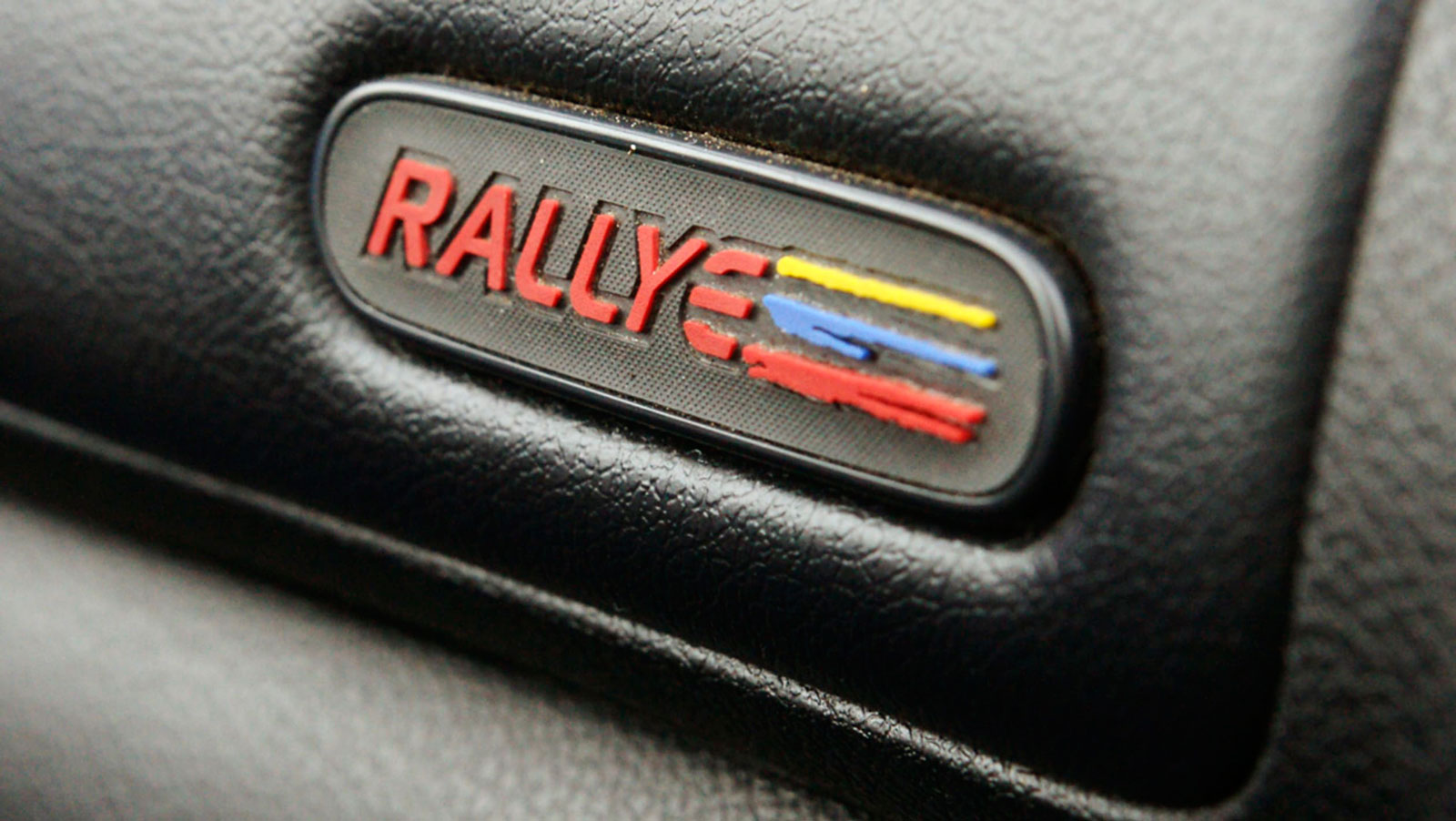 Peugeot 106 Rallye: Η αντίπερα όχθη