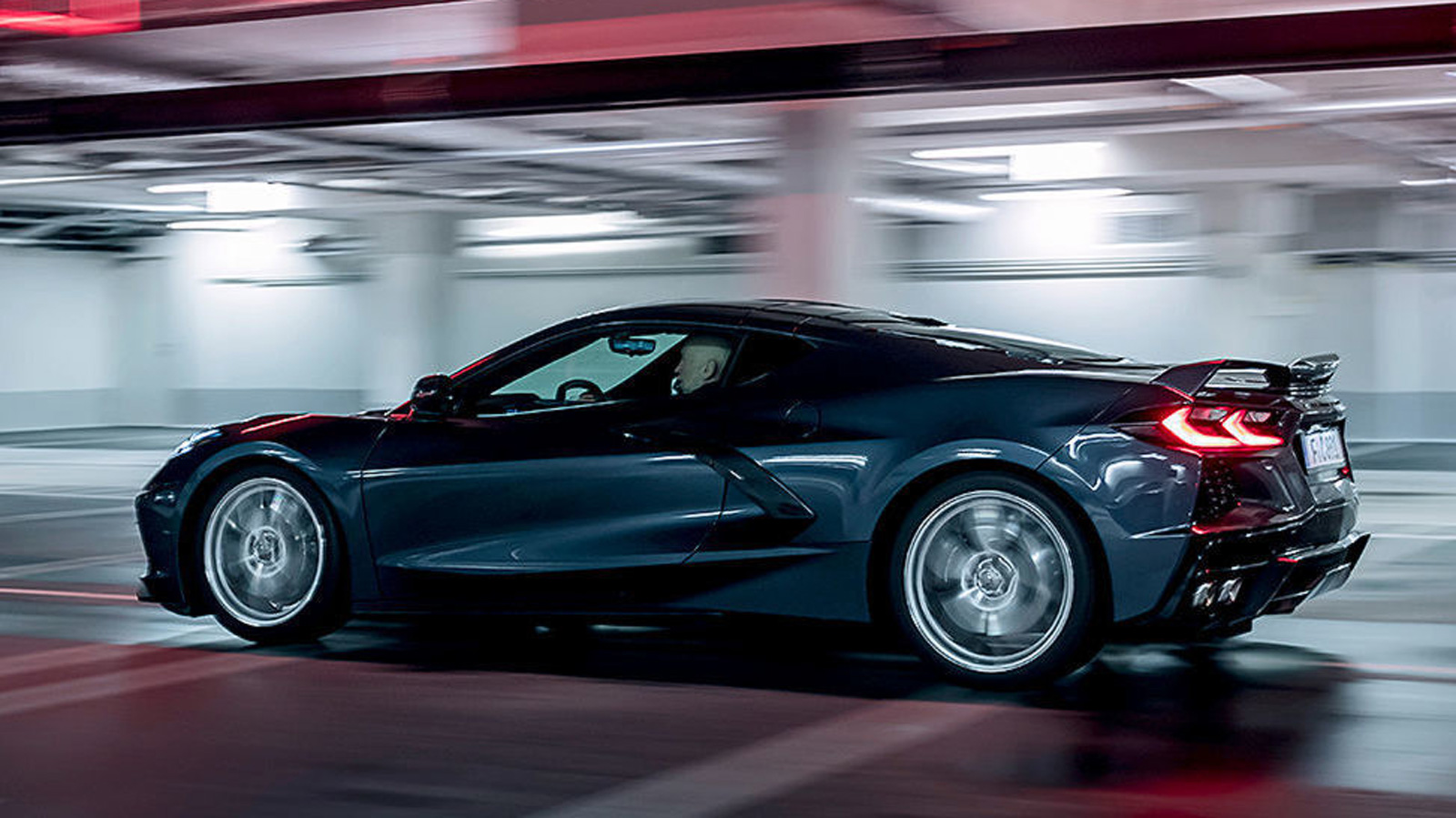 Οδηγούμε 8 «κτήνη» με V8 μοτέρ