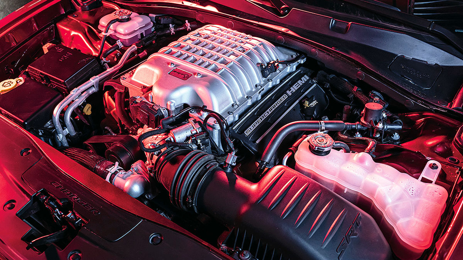 Οδηγούμε 8 «κτήνη» με V8 μοτέρ