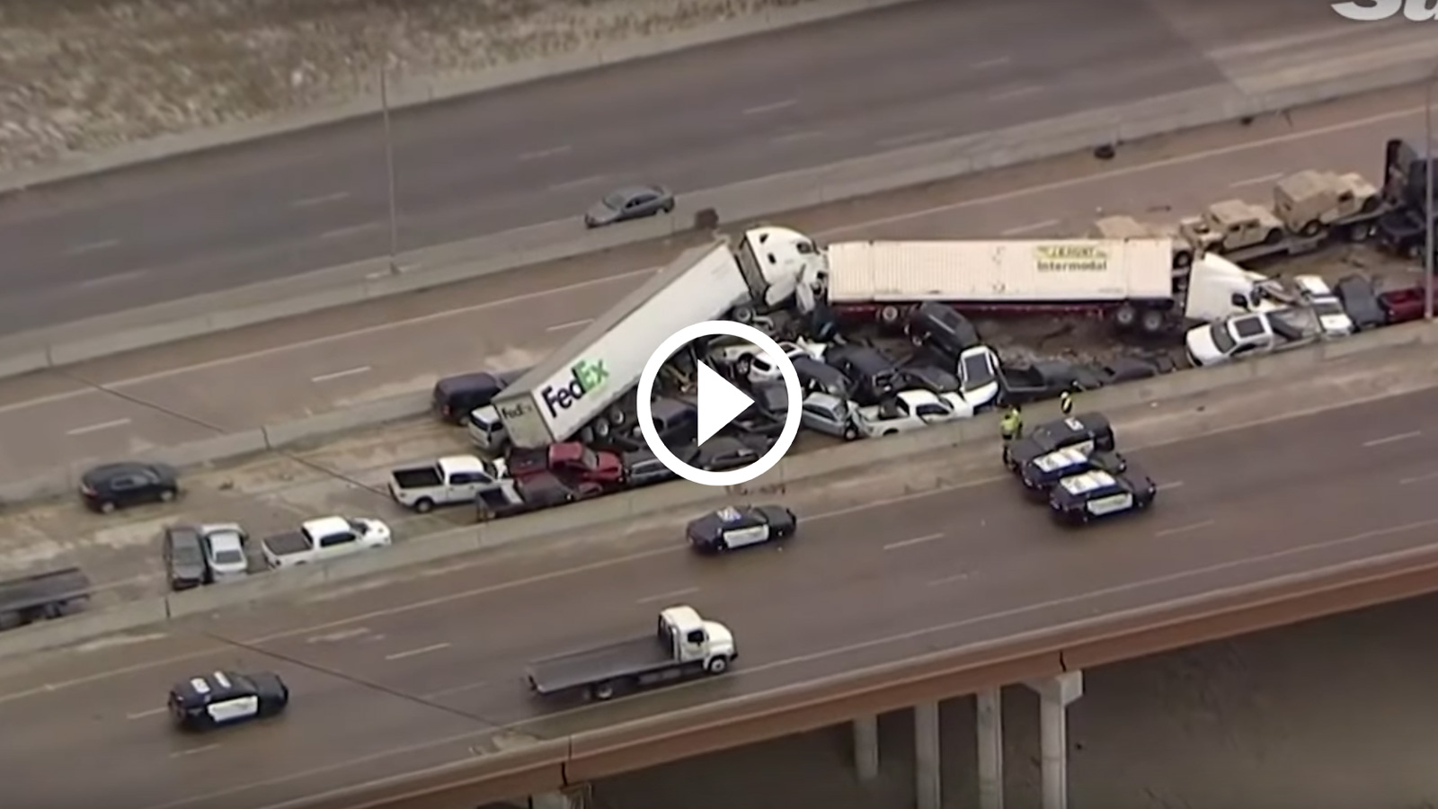 Χάος στην Αμερική με θανατηφόρα καραμπόλα 130 αυτοκινήτων [video]