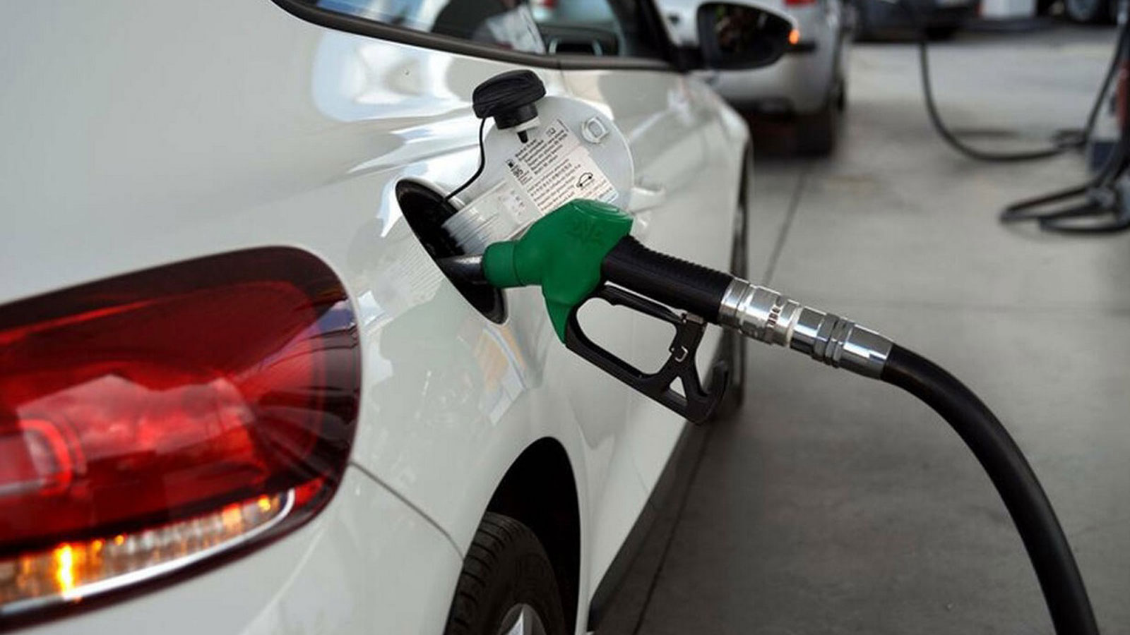 Αύξηση καυσίμων: Δεν φαίνεται φως στο τούνελ