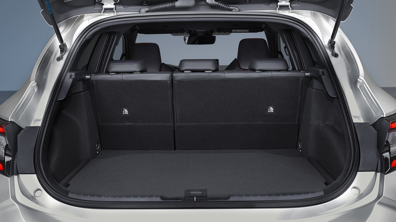 Νέα Toyota Corolla με 196 ίππους και πιο hi-tech