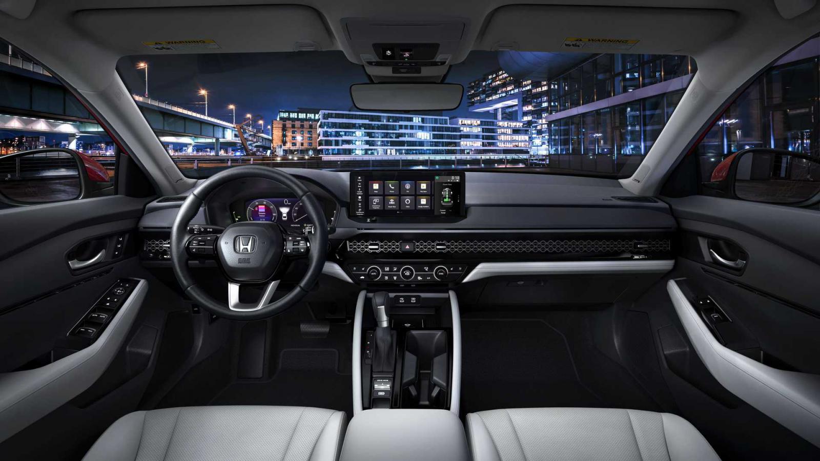 Το νέο Honda Accord έφτασε πιο hi-tech από ποτέ με έως 207 ίππους 