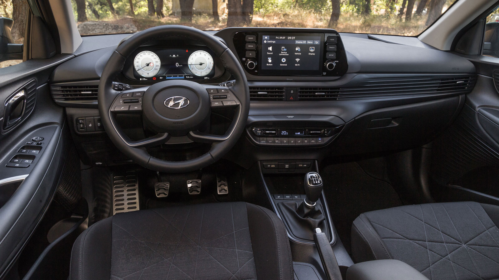 Το Hyundai Kona με κινητήρα 1 λίτρου έχει 20 άλογα παραπάνω και καίει το ίδιο