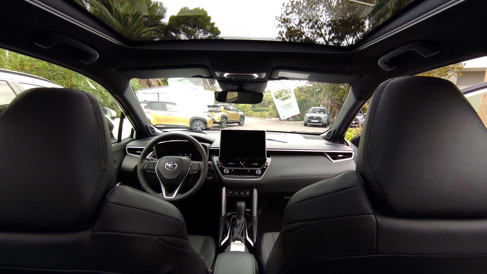 Toyota Corolla Cross: Πρώτη οδήγηση στην Ισπανία