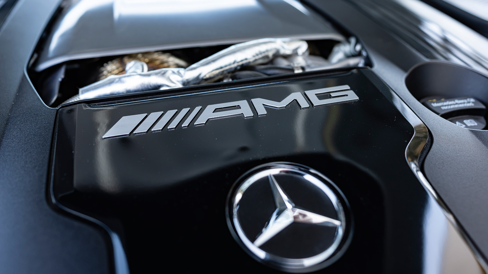 Mercedes-AMG SL 63 4MATIC+: Οδηγήσαμε την cabrio «κυρία» των 585 PS