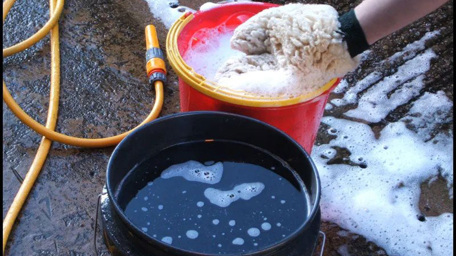 Πώς πλένω σωστά το αυτοκίνητό μου;