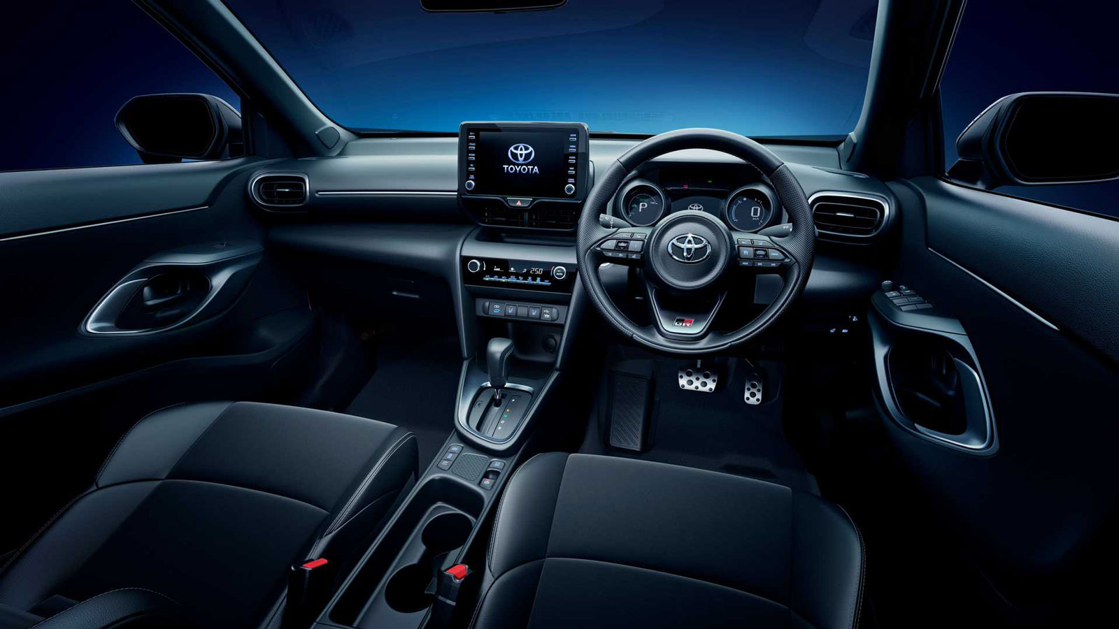 Toyota Yaris Cross GR Sport: Νέα, πιο «στριφτερή» έκδοση