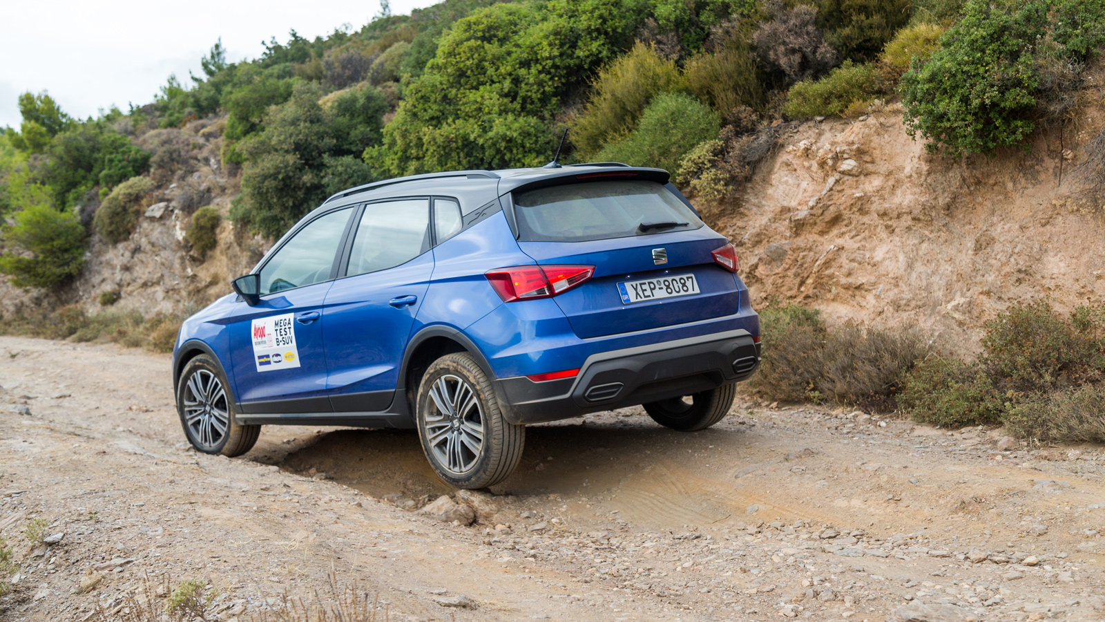 Seat Arona ή Seat Leon με τα ίδια χρήματα;