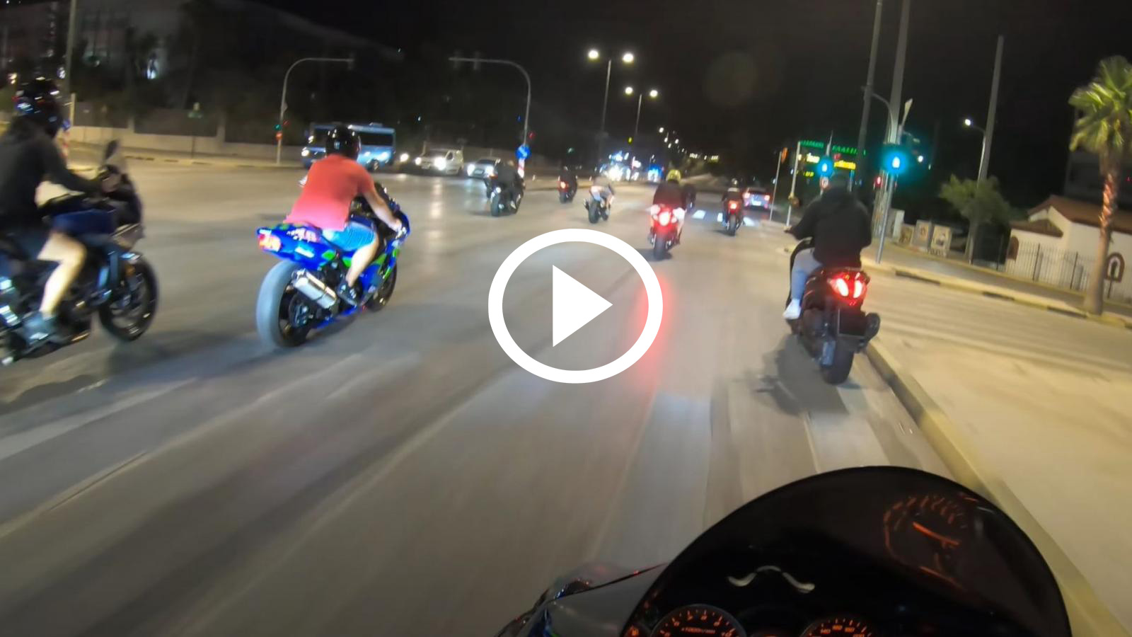 Άμυαλοι κοντράκηδες τρομοκρατούν με 200+ στην παραλιακή [video]