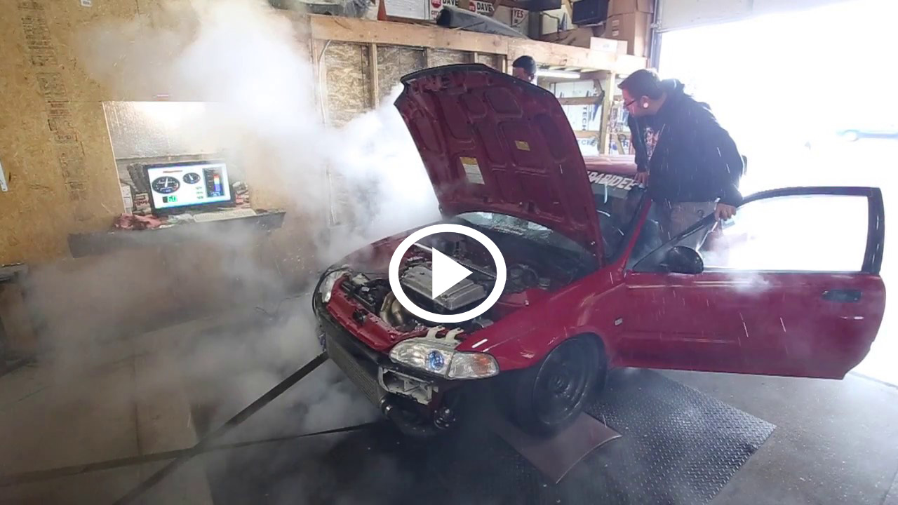 Civic με 500 ίππους σκάει σε δυναμόμετρο [video]