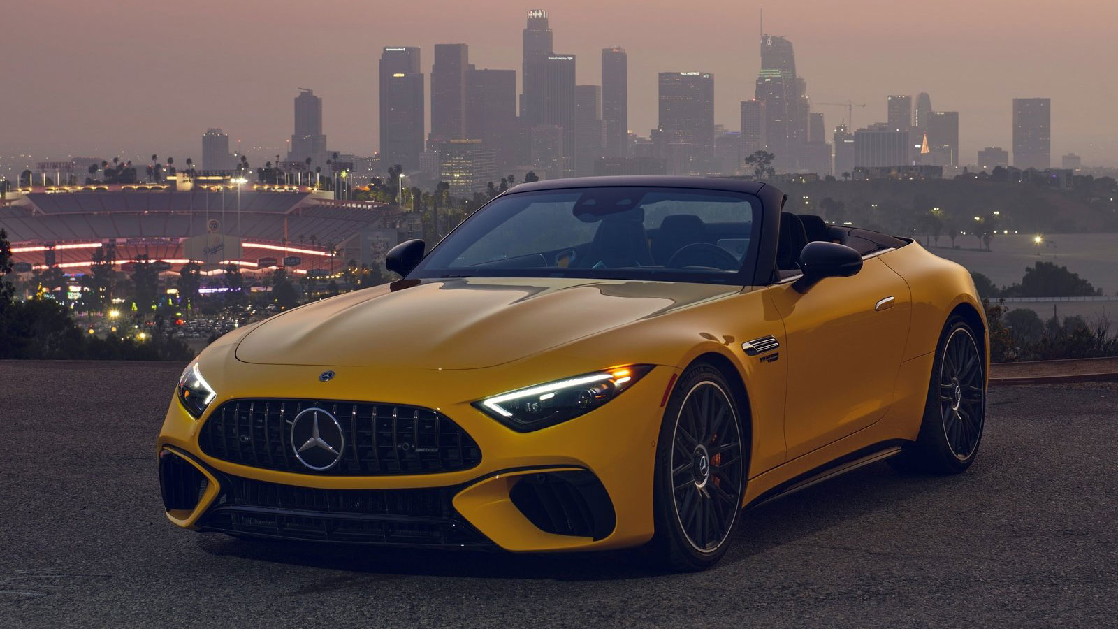 Έναρξη πωλήσεων για τη Mercedes-AMG SL στην Ελλάδα