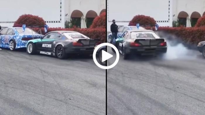 Καλλιτέχνης ξεπαρκάρει με τον κώλο [video]