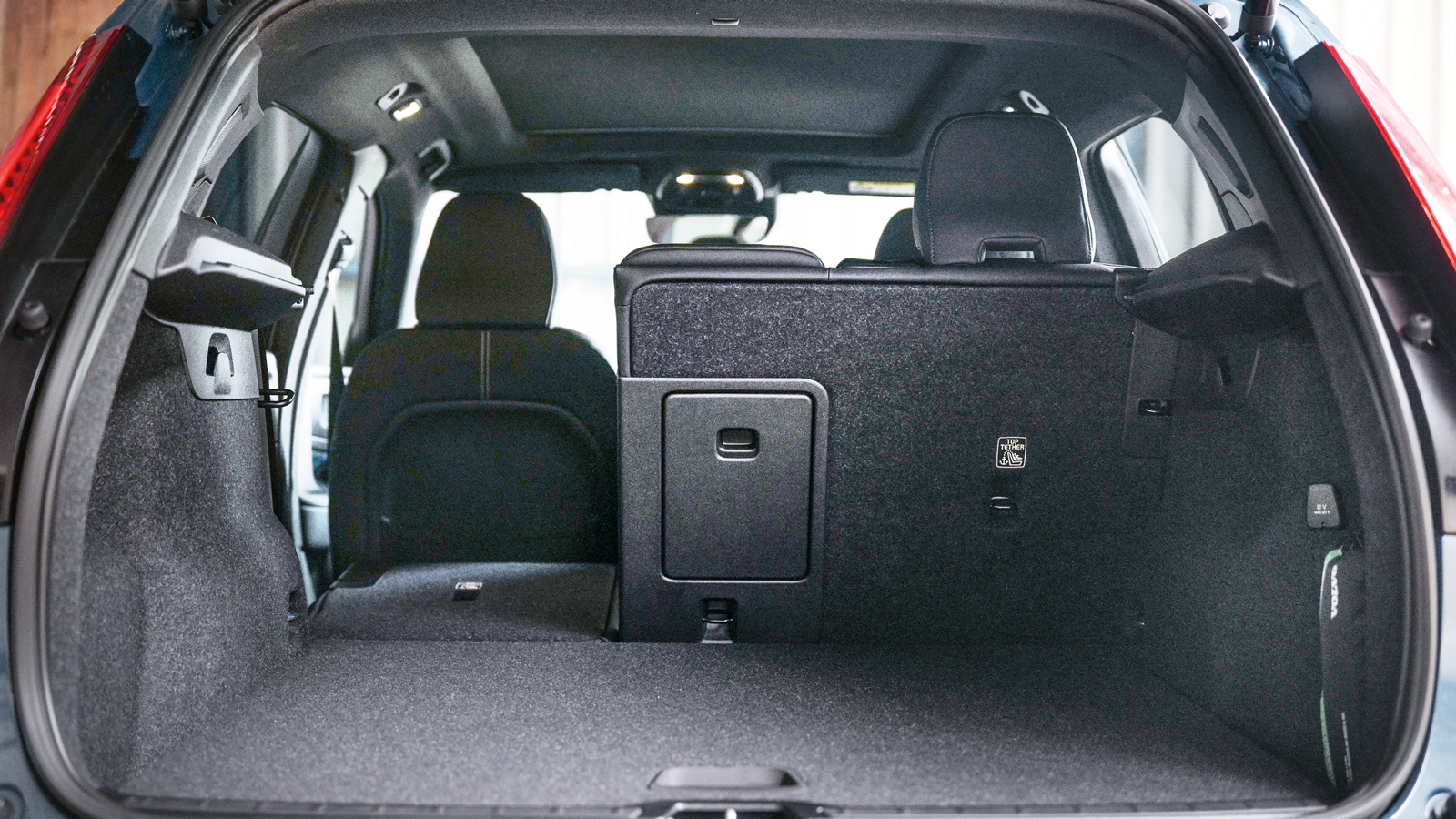 Στο πορτμπαγκάζ χωράει ένα μεγάλο ποδήλατο χωρίς να χρειαστεί να το αποσυναρμολογήσετε