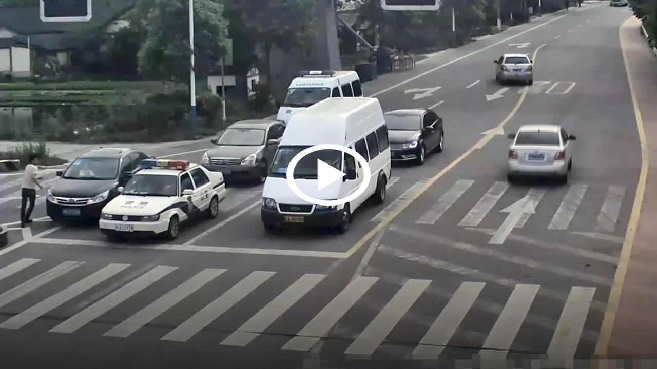 Η αστυνομία στην υπηρεσία του πολίτη [video]