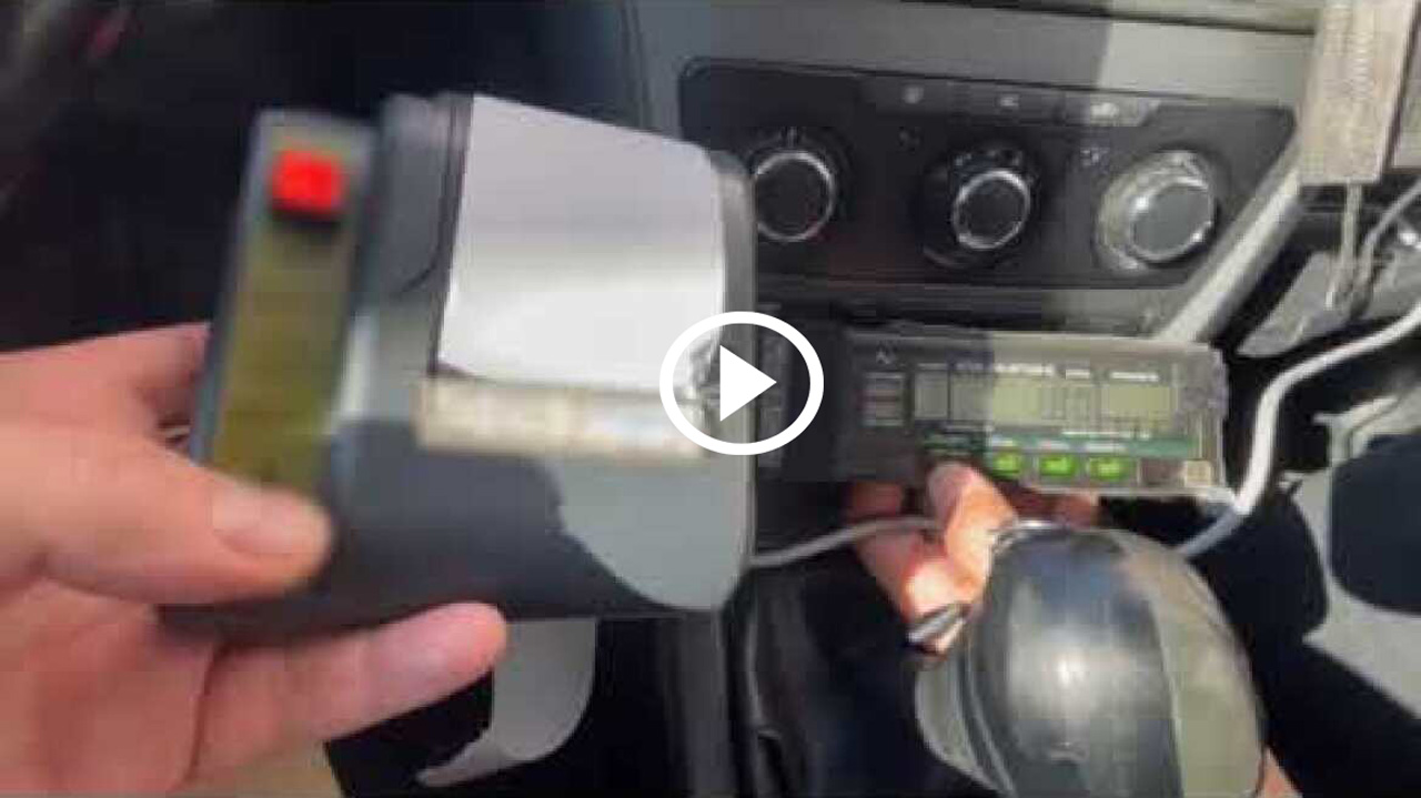 Αυτός είναι ο τρόπος που κλέβουν οι Ταξιτζήδες στην Ελλάδα [video]