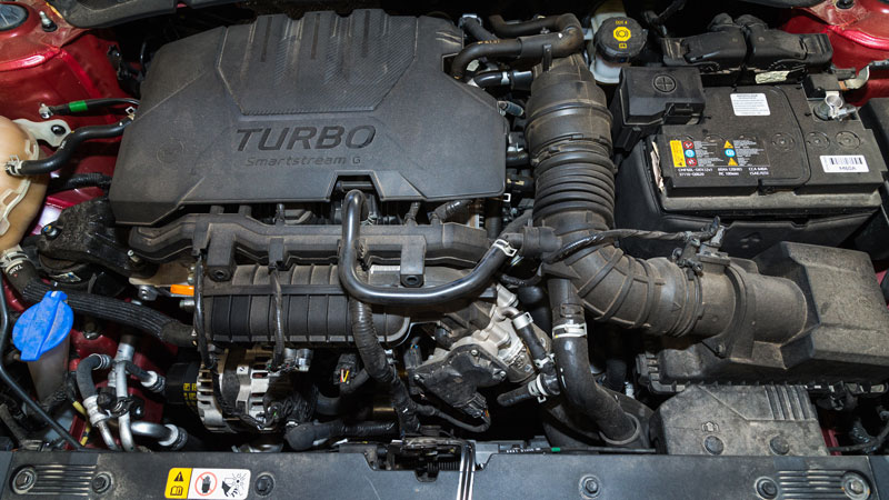 Hyundai Bayon 100PS 7DCT: Τι βαθμό παίρνει σε κατανάλωση, χώρους, επιδόσεις και εγγυήσεις;