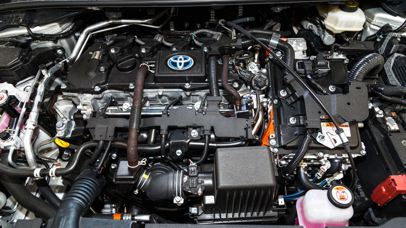 Toyota Corolla Hybrid 140 PS: Τι βαθμό παίρνει σε κατανάλωση, χώρους, επιδόσεις και εγγυήσεις;