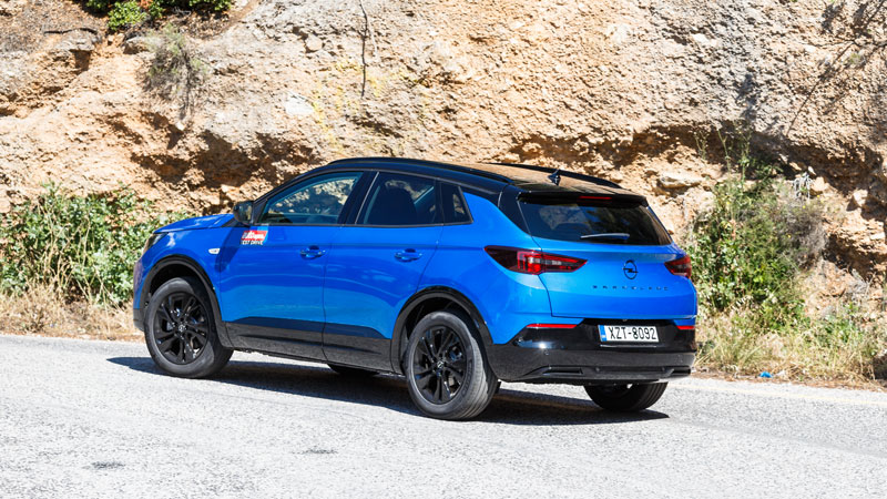 Opel Grandland diesel 130 PS: Κάνεις 1.325 χλμ με 1 γέμισμα!