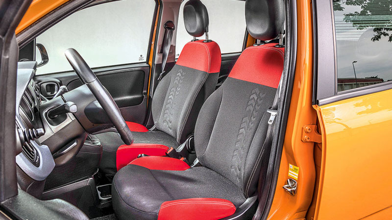 Fiat Panda 5ετίας με μέση τιμή 10.000 ευρώ: Αξίζει τα λεφτά του;