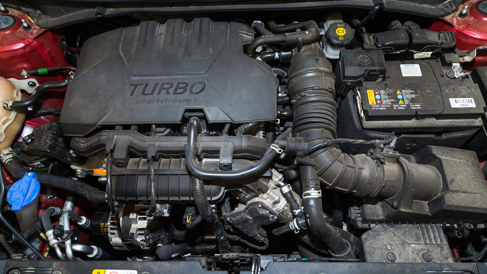 Τι βαθμό παίρνει το αυτόματο Hyundai Bayon με τους 100 ίππους σε κατανάλωση, χώρους, επιδόσεις, εγγυήσεις;