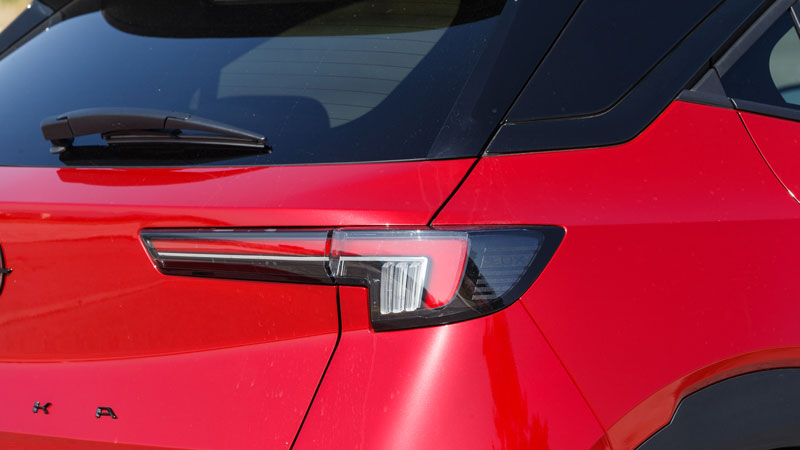 Opel Mokka: Πόσο καλό είναι σε εξοπλισμό άνεσης και ασφαλείας;