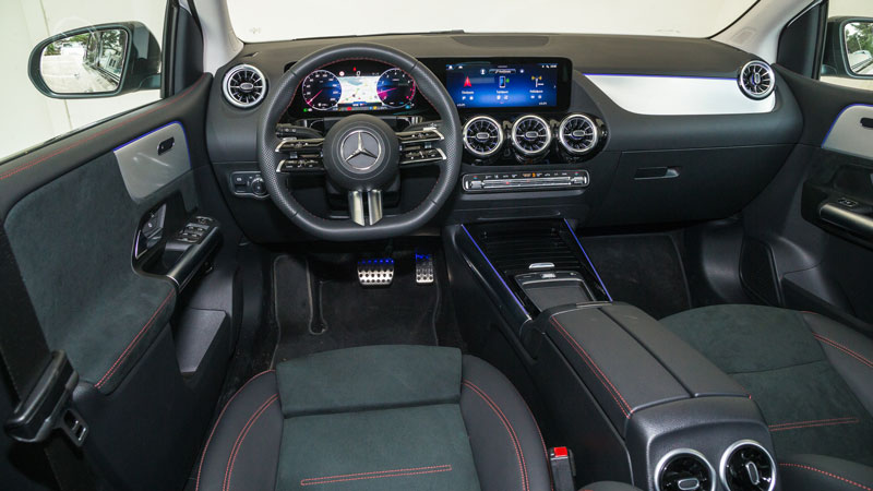 Mercedes B200: Ήπια υβριδική, 163 PS και τιμή 43.950 ευρώ