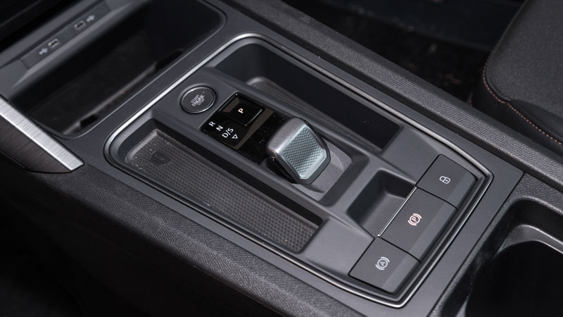 Το αυτόματο κιβώτιο DSG διαχειρίζεται με άνεση την ιπποδύναμη και προσθέτει πόντους στην ευχρηστία του μοντέλου