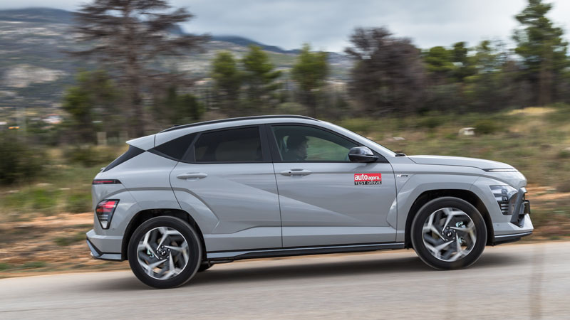 To Hyundai Kona Ηybrid χρειάζεται 10 δλ. για να ολοκληρώσει το 0-100 χλμ./ώρα και θέλει 7,1 δλ. για να φτάσει από τα 80 στα 120 χλμ./ώρα