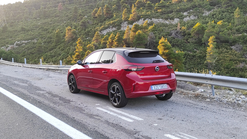 Opel Corsa 100 PS: Θα καταφέρει να ξεπεράσει τον ανταγωνισμό;