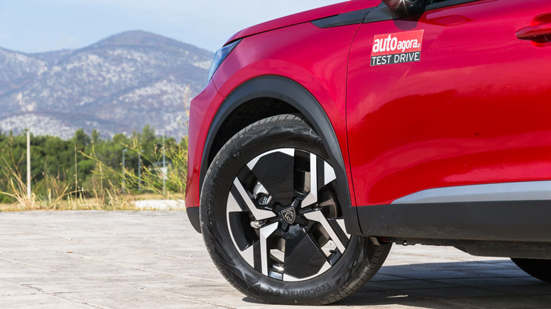 Ανανεωμένο Peugeot 2008: Ακόμα πιο μουράτο και premium 		