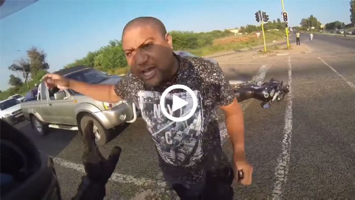 Χτύπησε καθρέφτη, την κοπάνησε αλλά τον πρόλαβαν [video]