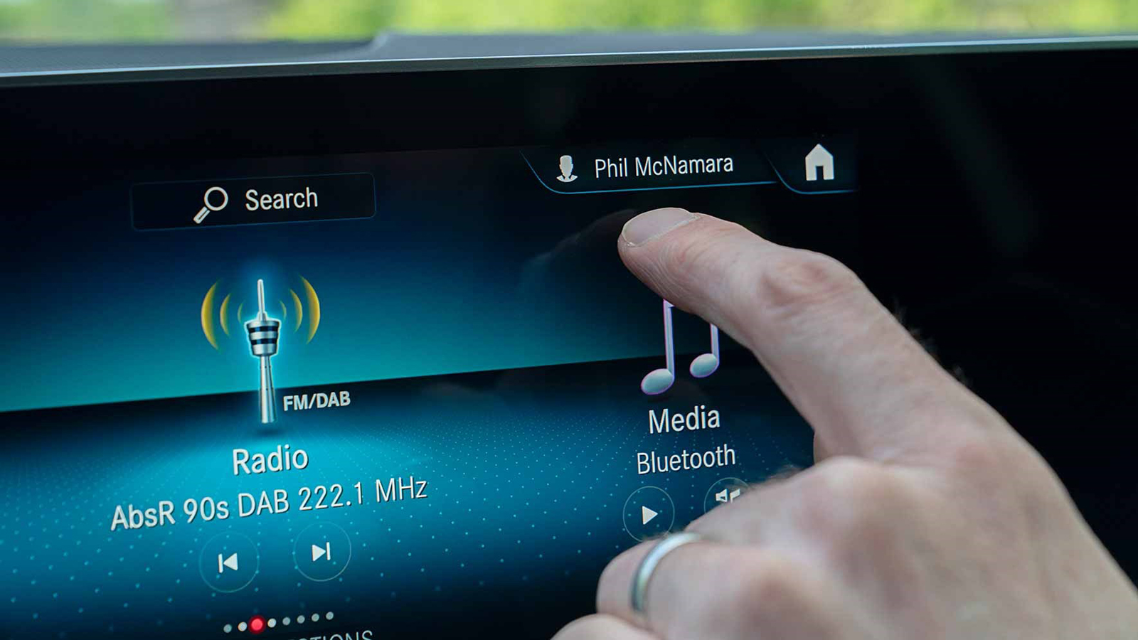 Πού διαφέρει το ψηφιακό/DAB ραδιόφωνο από τα κλασικά FM;