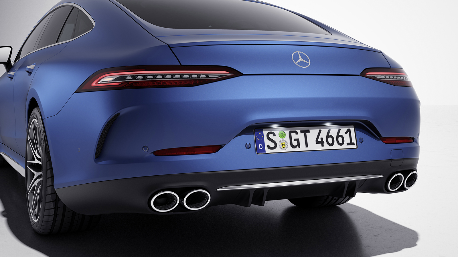 Αναβαθμίστηκαν οι 6κύλινδρες Mercedes-AMG GT 4-Door Coupe
