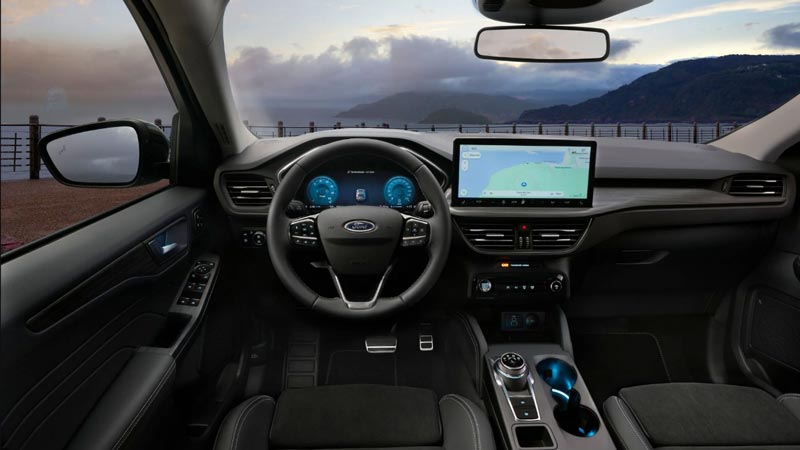 Alfa Romeo Tonale VS Ford Kuga. Ποιο ξεχωρίζει σε εξοπλισμό ασφάλειας και άνεσης;