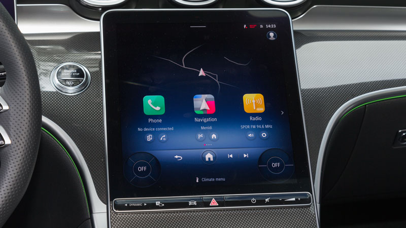 Η Mercedes CLE έχει πολυτελές και «διαστημικό» εσωτερικό με χώρους για 4 ενήλικες