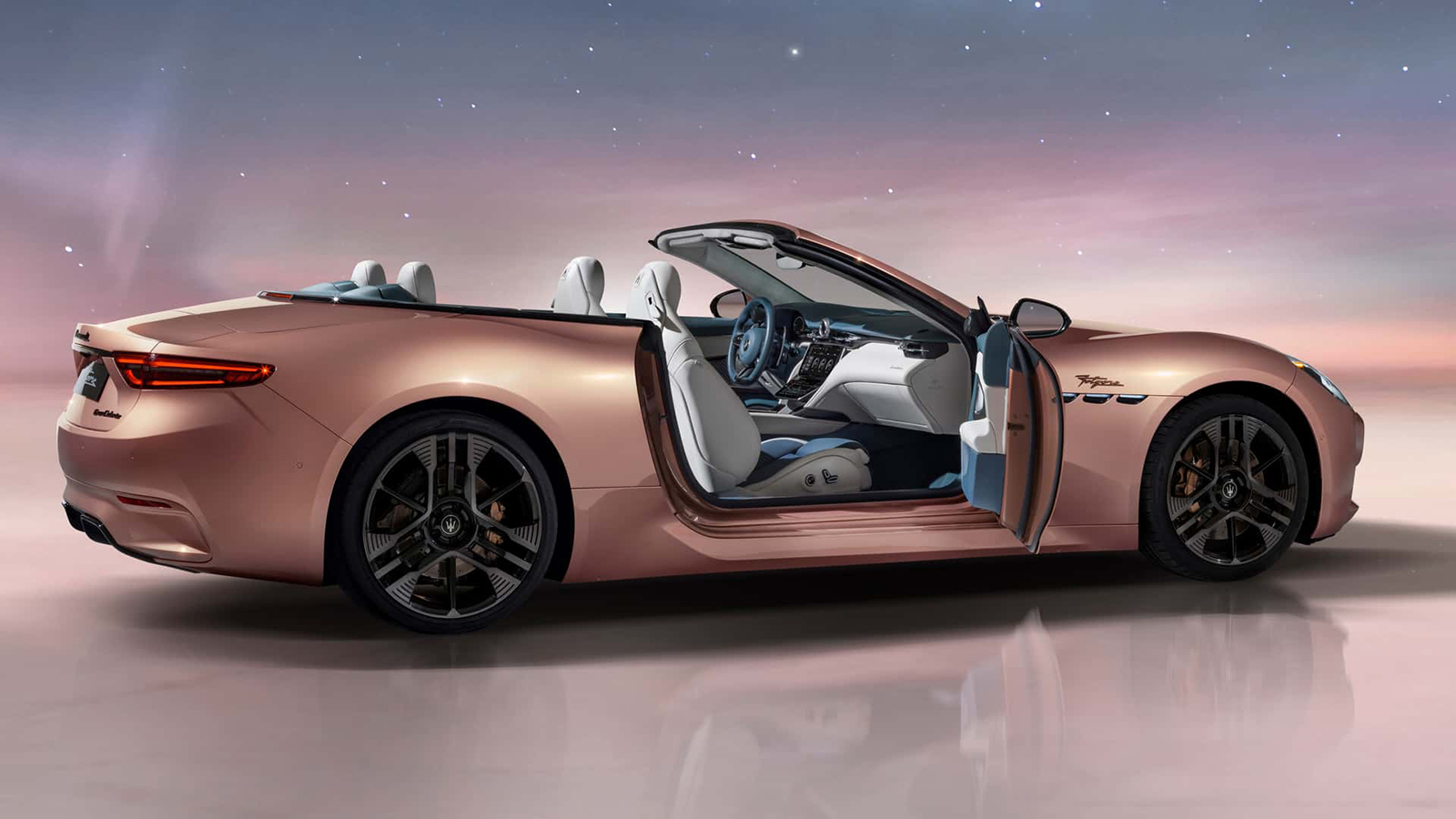 Ντεμπούτο για τη Maserati GranCabrio Folgore