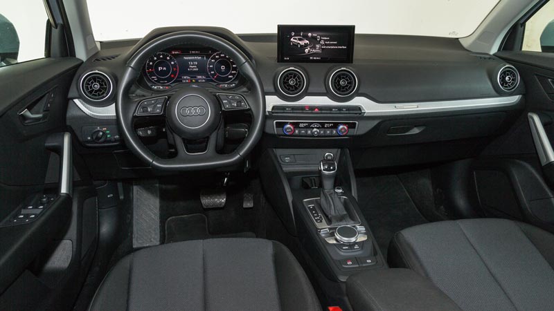 Audi Q2 VS Peugeot 2008. Ποιο ξεχωρίζει σε εξοπλισμό ασφάλειας και άνεσης;