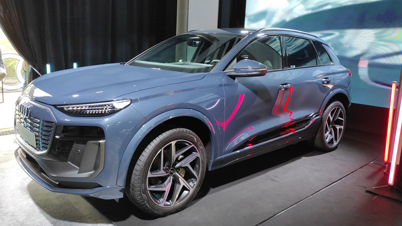 Τριπλή παρουσίαση: Τα Audi A5, Q5 και Q6 e-tron στην Ελλάδα