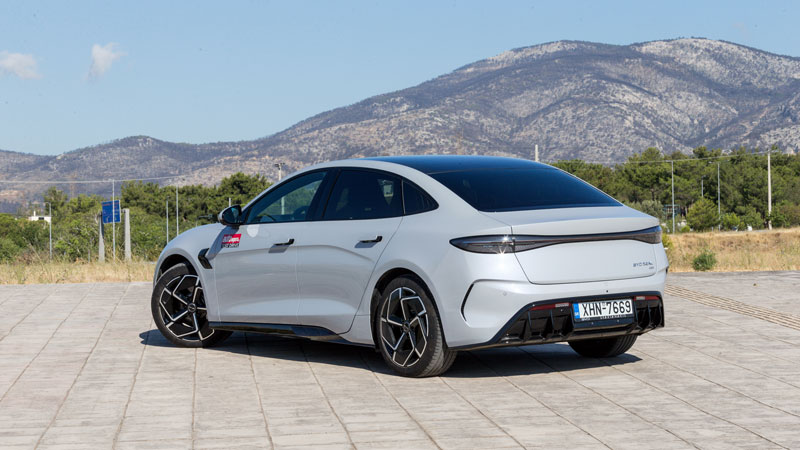 BYD Seal EV 530 PS AWD: Κινέζος διεκδικητής